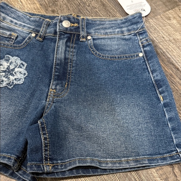 Wonder Nation Floral Embroidered Denim Shorts - Dark Blue and Light Blue - Picture 11 of 15